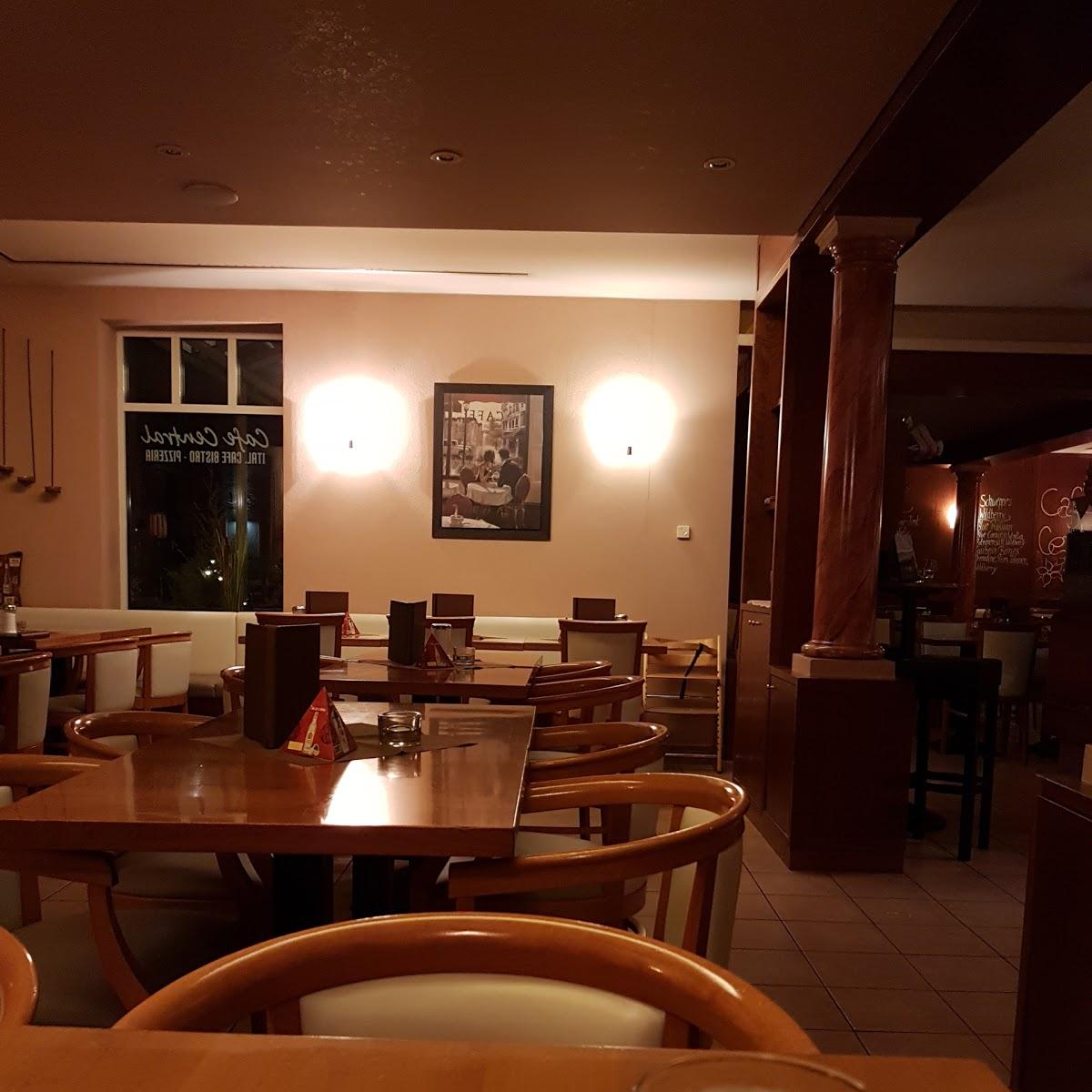 Restaurant "Cafe Central" in Dingolfing