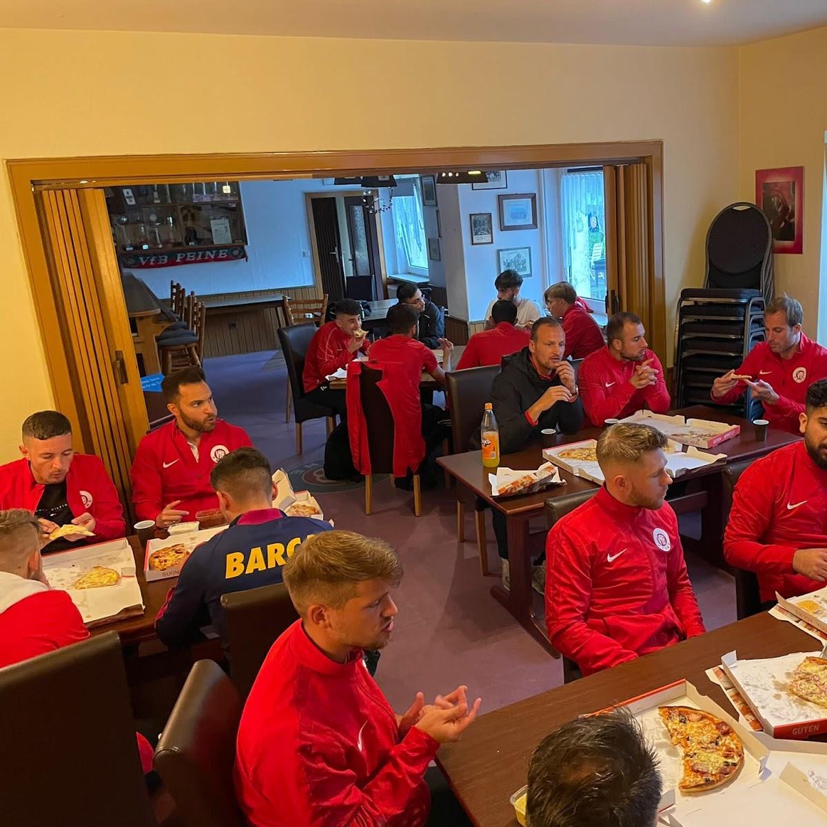 Restaurant "Chicken House  GmbH" in Peine