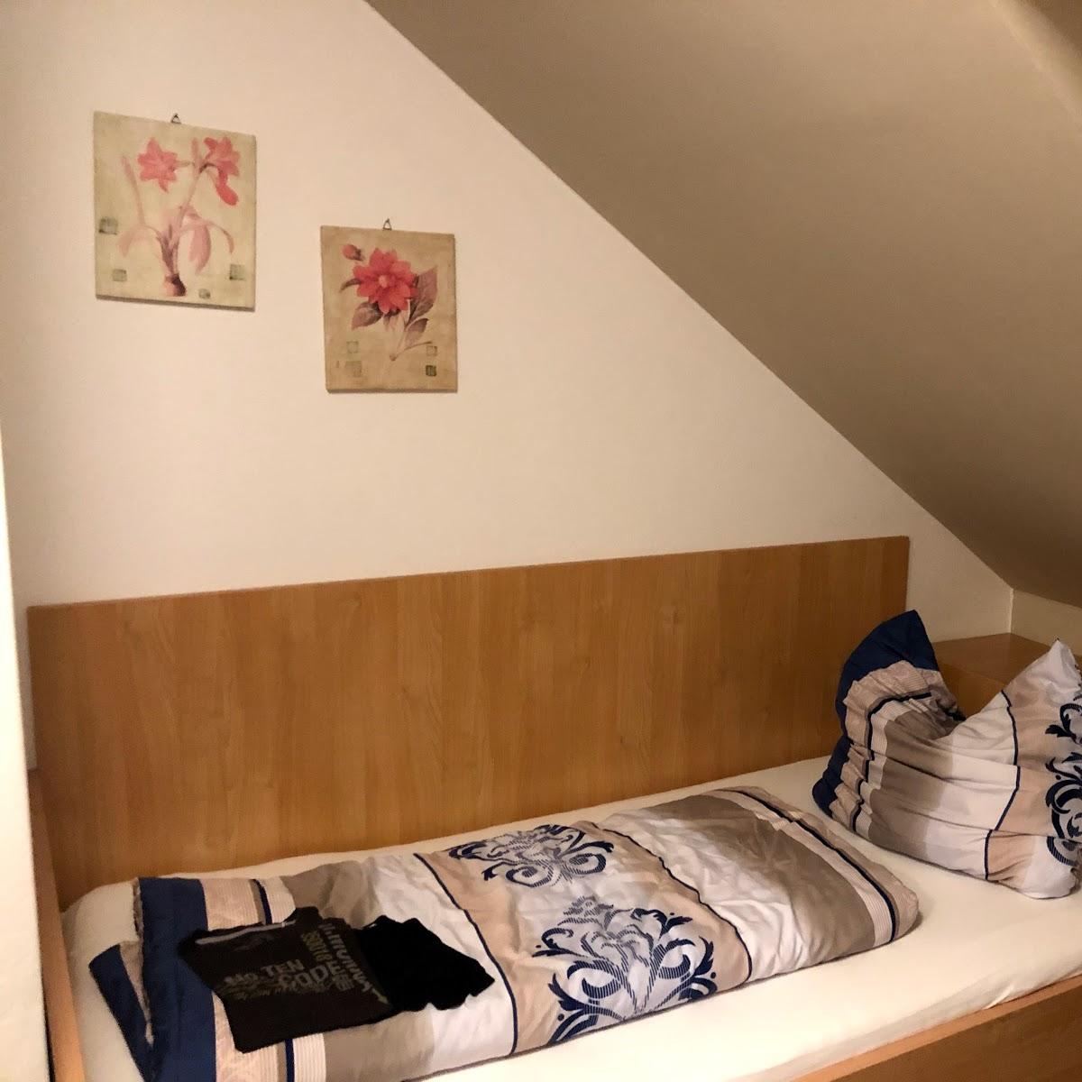 Restaurant "Gästehaus Hundhammer" in Geisenhausen