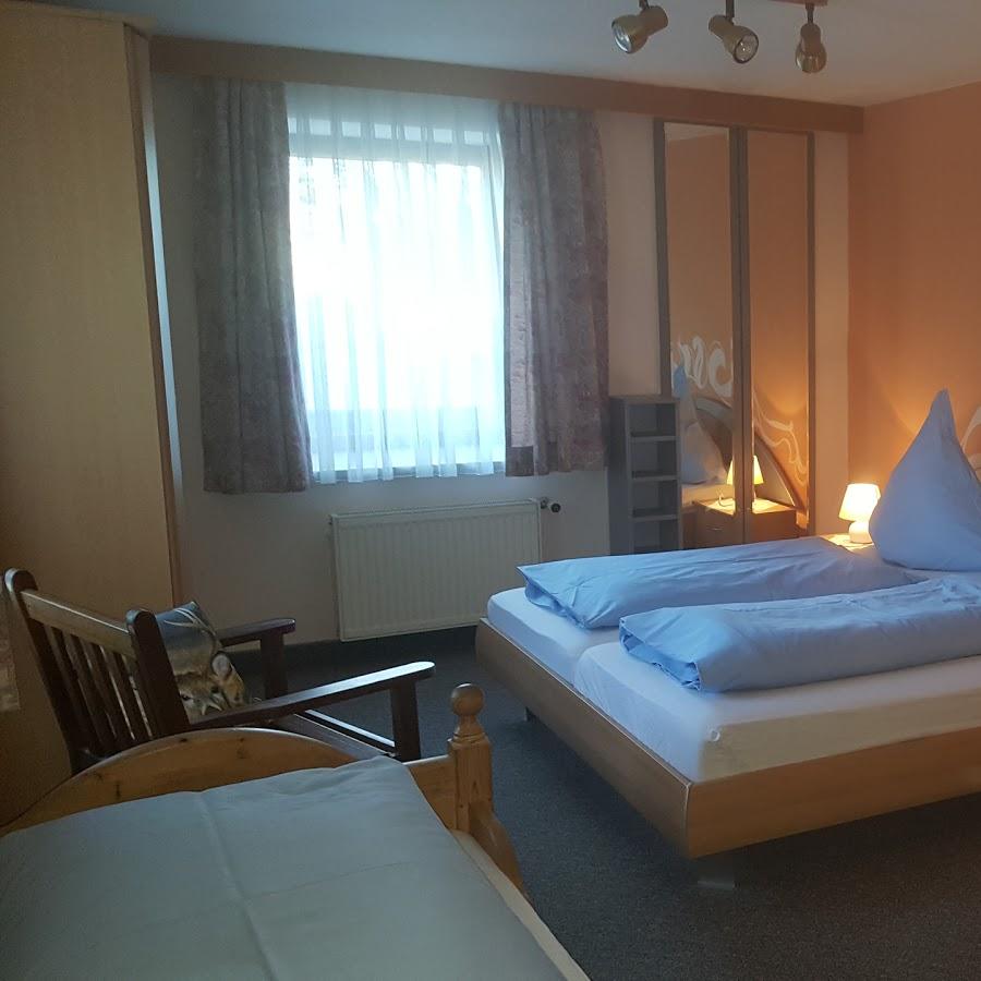 Restaurant "Gästezimmer Briem" in Lauben