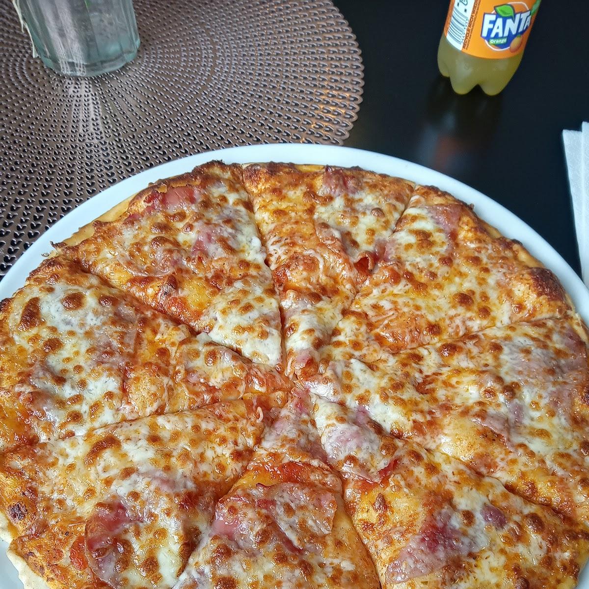 Restaurant "Pizza Bella" in Nesselwang