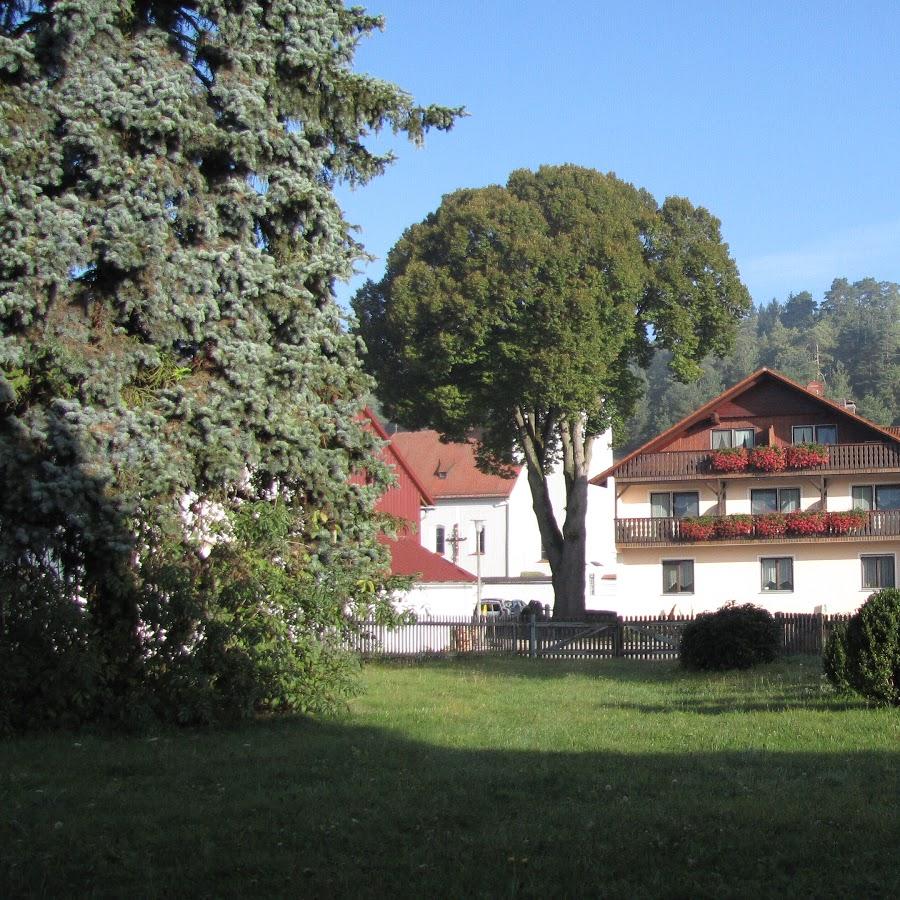 Restaurant "Gasthaus Zur Linde" in Titting