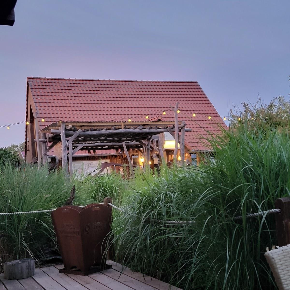 Restaurant "Strandhaus Hotel" in Elbe-Parey