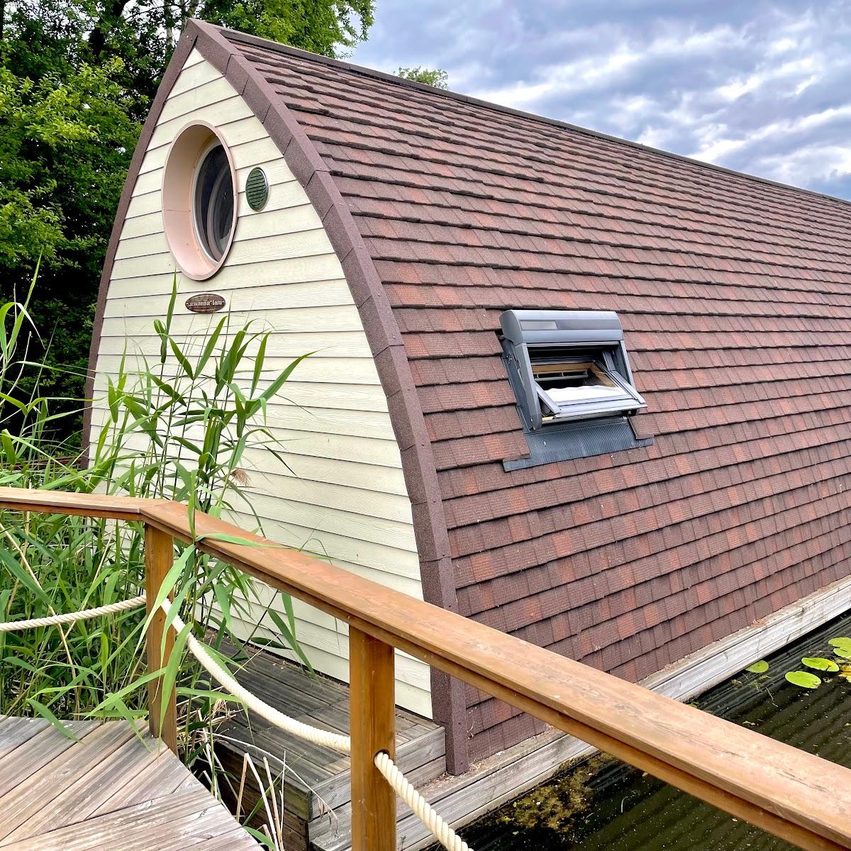 Restaurant "Schwimmendes Igluhotel" in Elbe-Parey