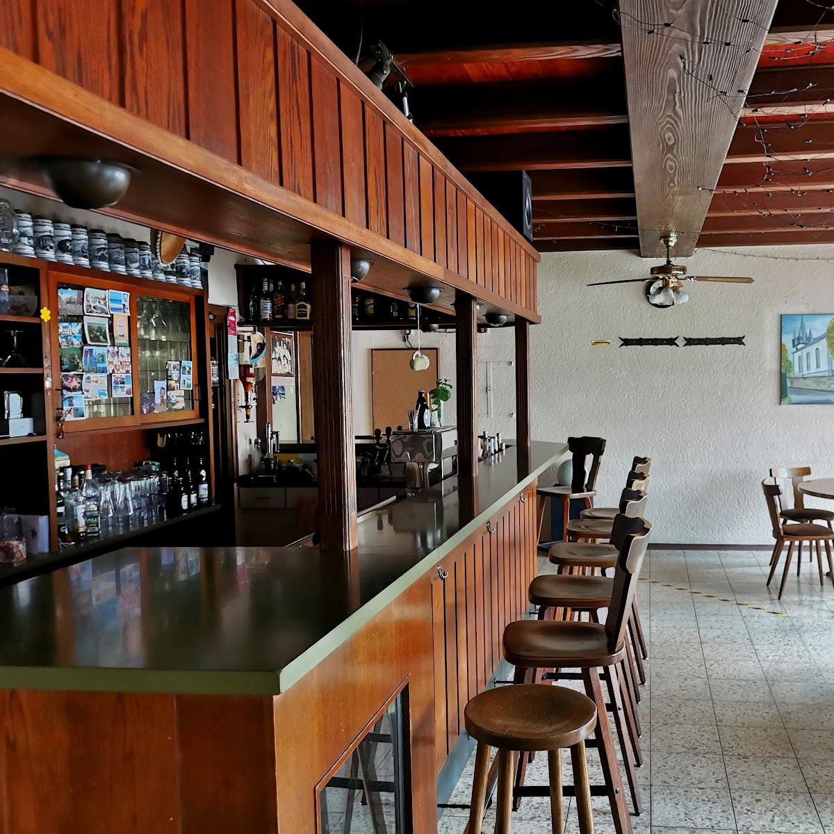 Restaurant "Gasthaus zum Teufelsfels" in Hennweiler