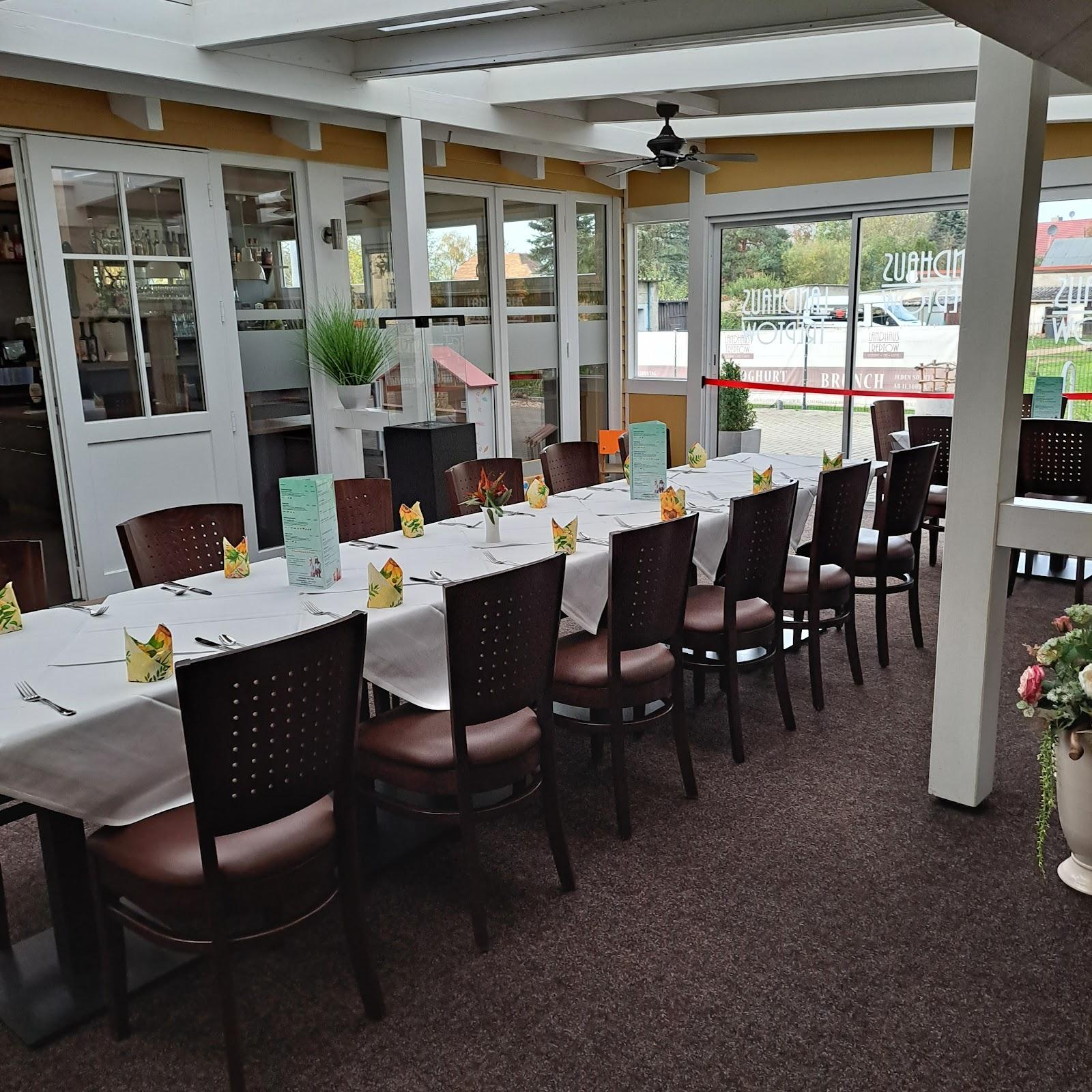 Restaurant "Landhaus Treptow" in Letschin