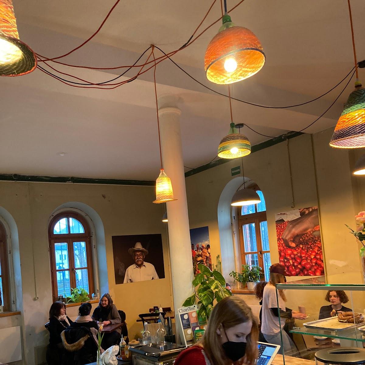 Restaurant "Bean United Social Café" in Oberhaching