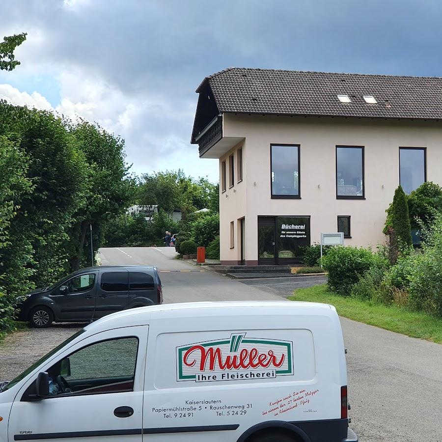 Restaurant "Landgut Jungfleisch" in Schönenberg-Kübelberg