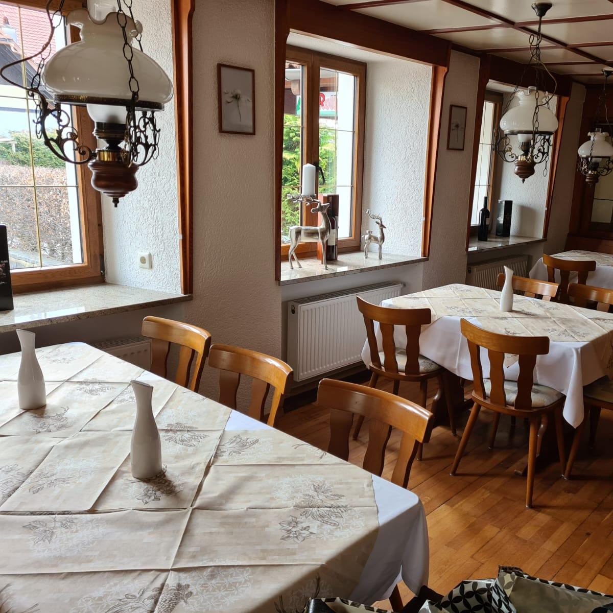 Restaurant "Zum Hirschen ristorante pizzeria da margherita" in Görwihl