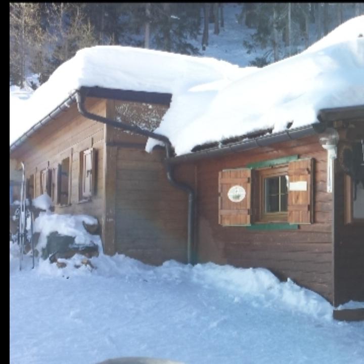 Restaurant "Bergfreundehütte" in Reischach
