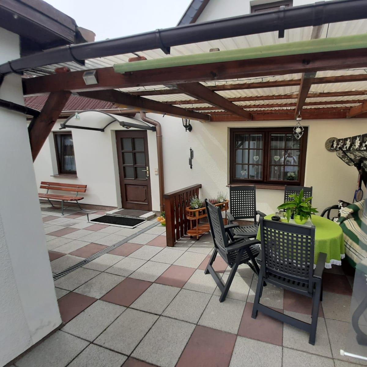 Restaurant "FERIENHAUS UNTERKUNFT MAJA" in Brüssow