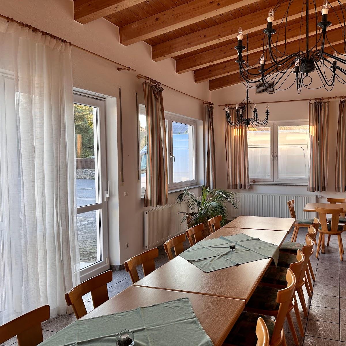 Restaurant "Gaststätte “Zum Stadlerwirt“" in Obertraubling