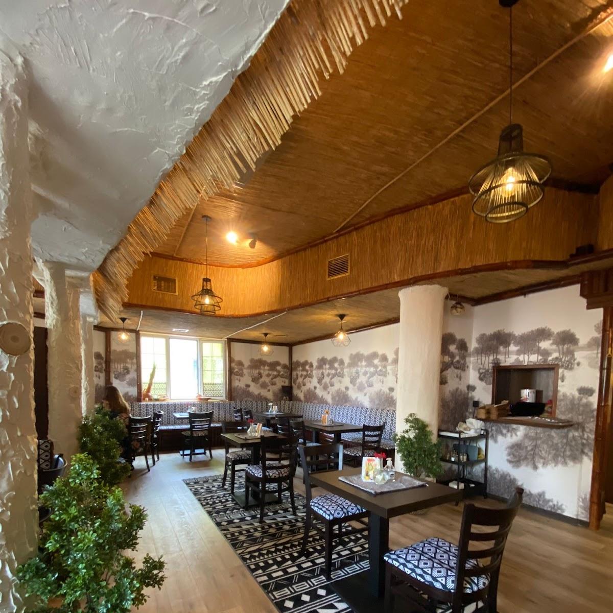 Restaurant "DAARO Afrikanisches Restaurant - Neu Isenburg - Äthiopisch eritrea Injera essen Frankfurt" in Neu-Isenburg