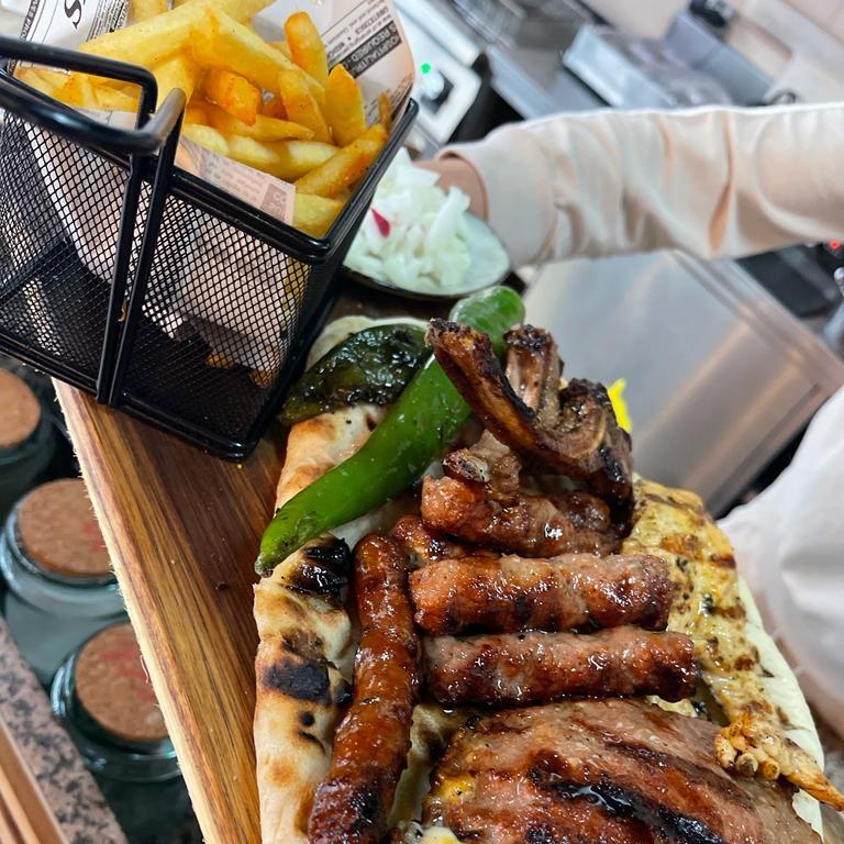 Restaurant "Kleines FastFood Haus -" in Neu-Isenburg