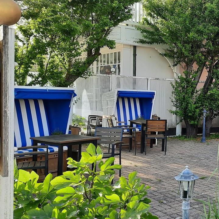Restaurant "Hotel Cafe Lindow" in Wenningstedt-Braderup (Sylt)