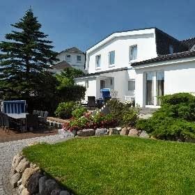 Restaurant "Strandhotel Sylt" in Wenningstedt-Braderup (Sylt)