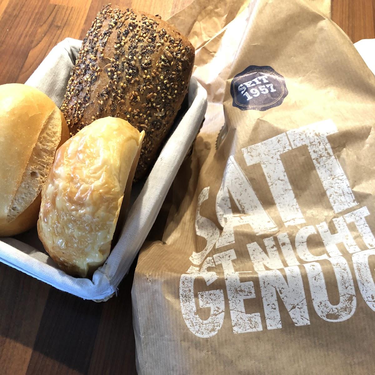 Restaurant "Cafe Schneiders Bäckerei" in Kirchen (Sieg)