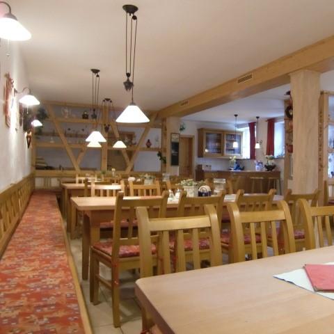 Restaurant "Heckenwirtschaft Zum Alten Kuhstall -Winzerbauernhof" in Markt Nordheim
