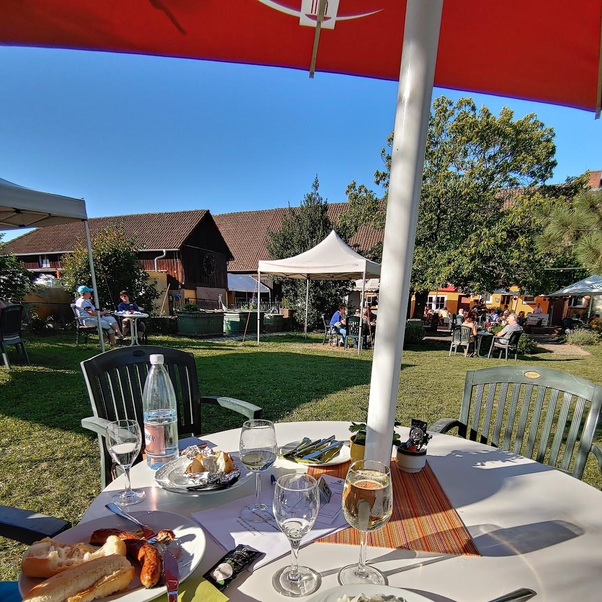 Restaurant "Tannenhof, Inhaber Klaus Jürgen Schmitt" in Geisenheim