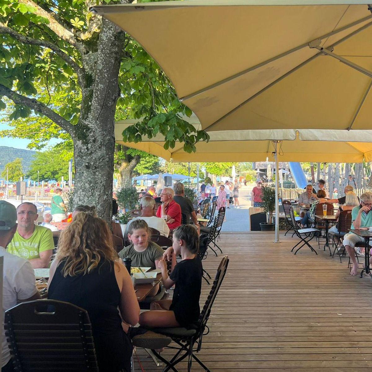 Restaurant "Bootshaus Bodman GmbH – Biergarten am See" in Bodman-Ludwigshafen