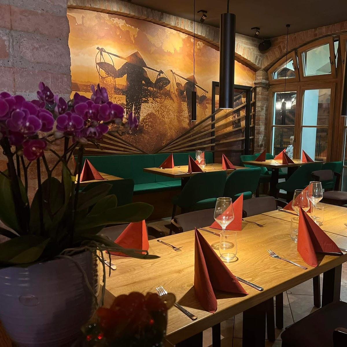 Restaurant "NaTie Restaurant" in Olching