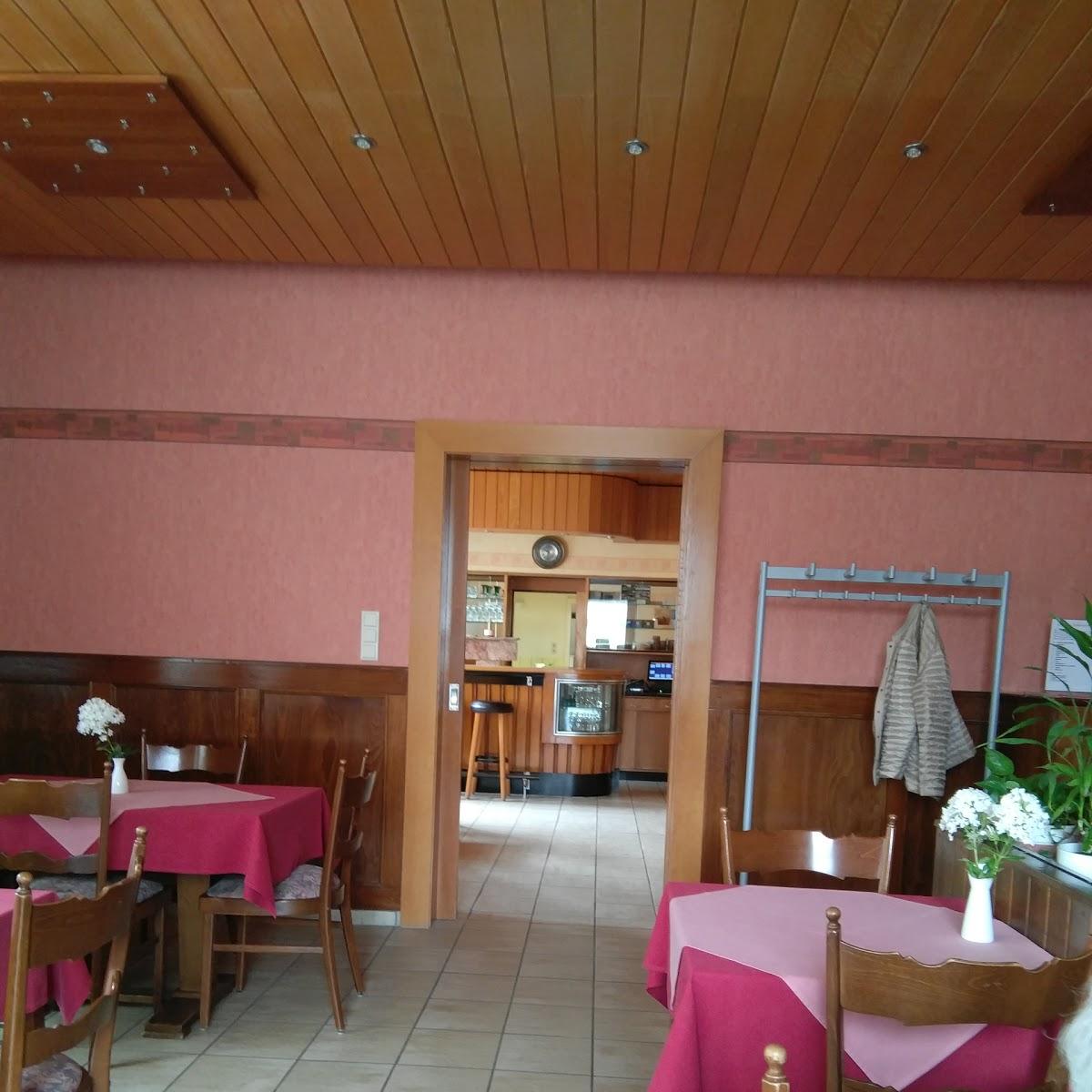 Restaurant "Landgasthaus Zur Linde" in Giesen