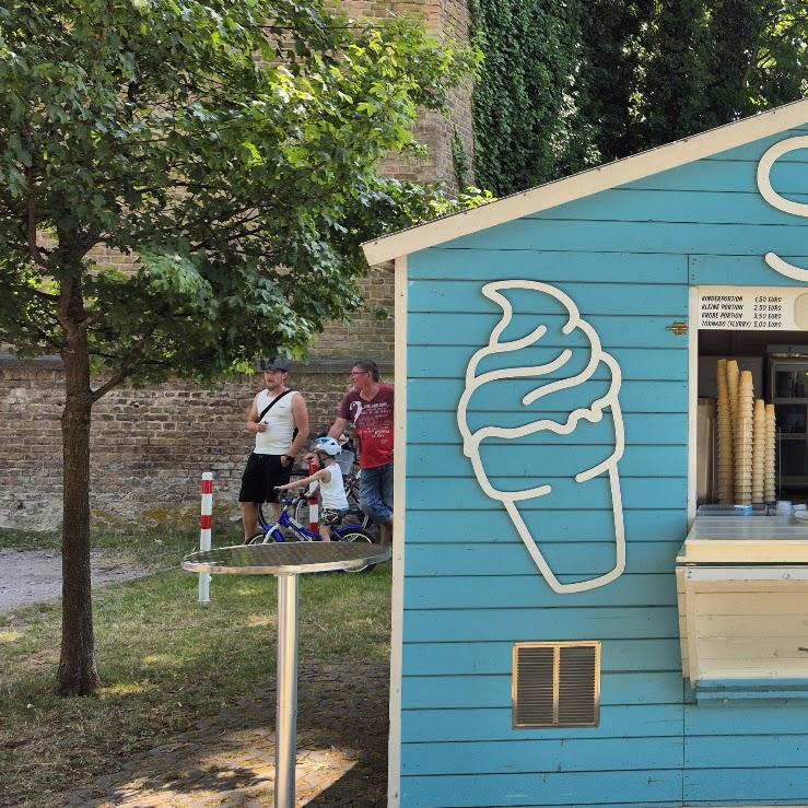 Restaurant "Eisdörfer Softeis" in Luckenwalde