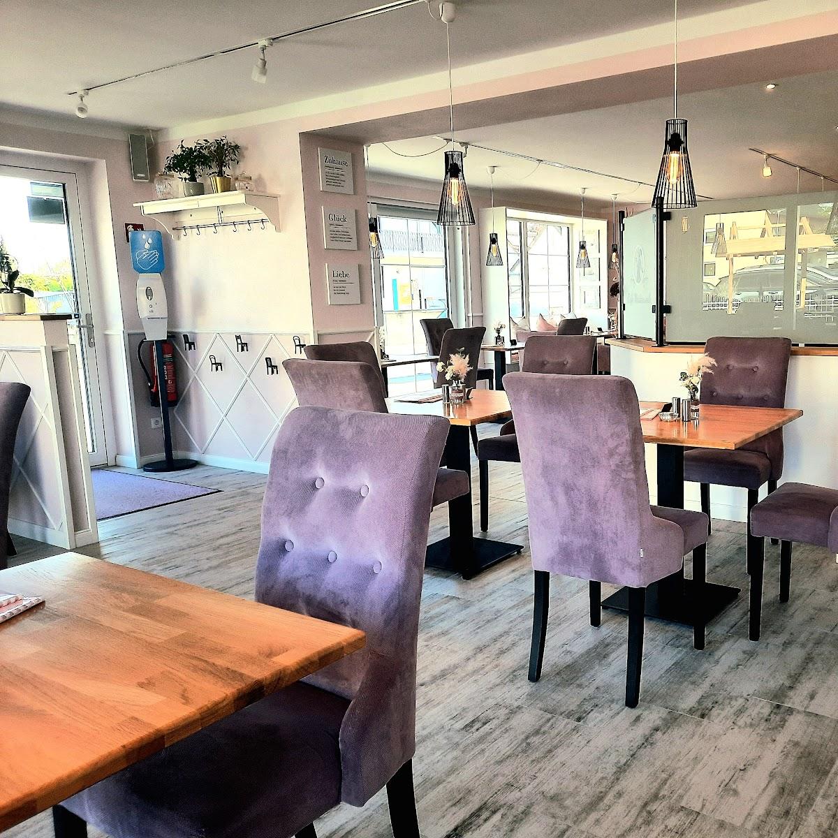 Restaurant "Café Meisterwerk" in Baar-Ebenhausen