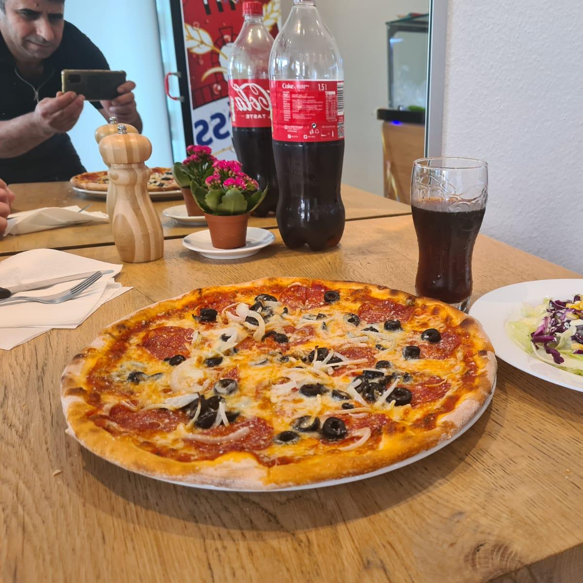 Restaurant "Binni Kebap Pizza" in Binningen