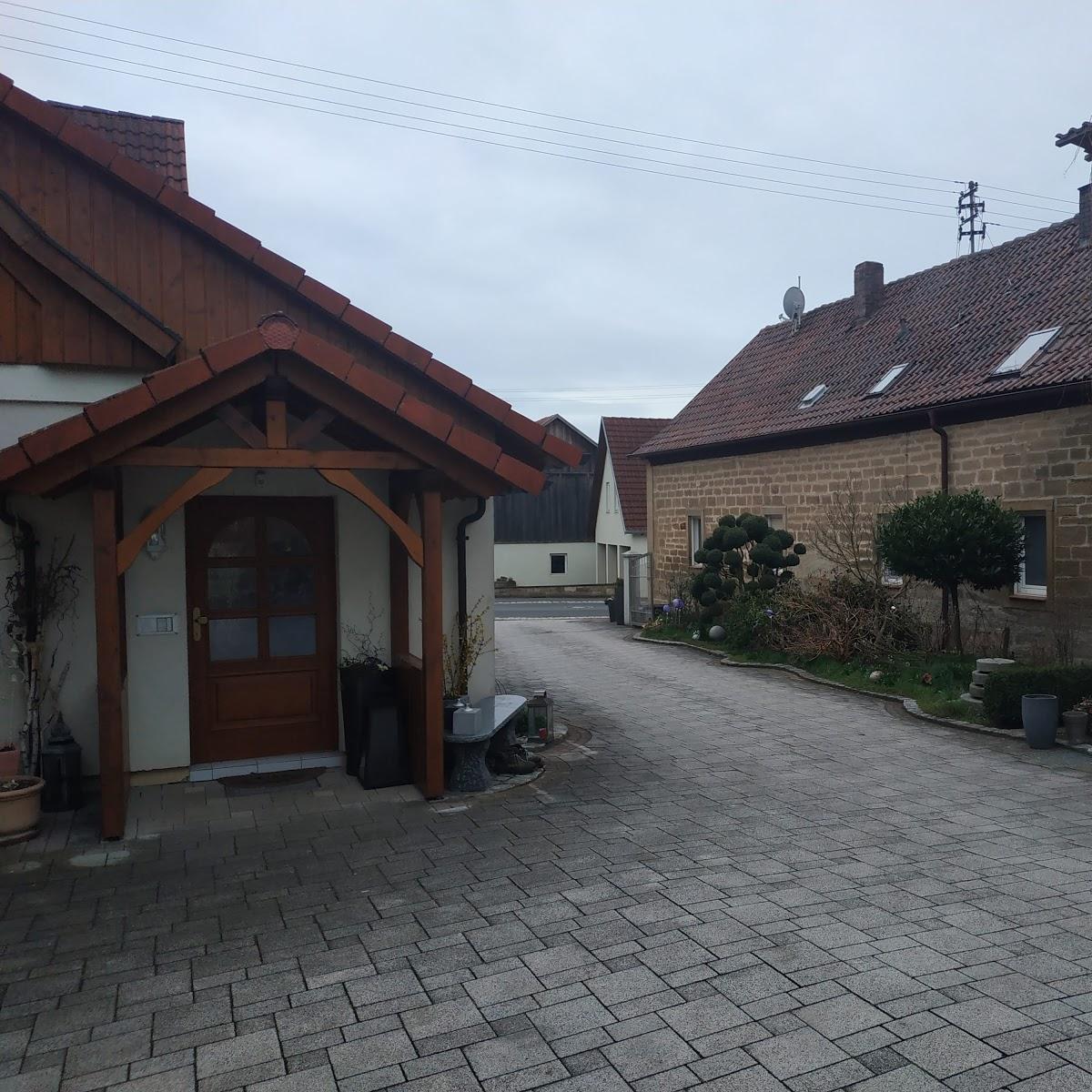 Restaurant "Ferienwohnung Haßmüller" in Sulzdorf an der Lederhecke