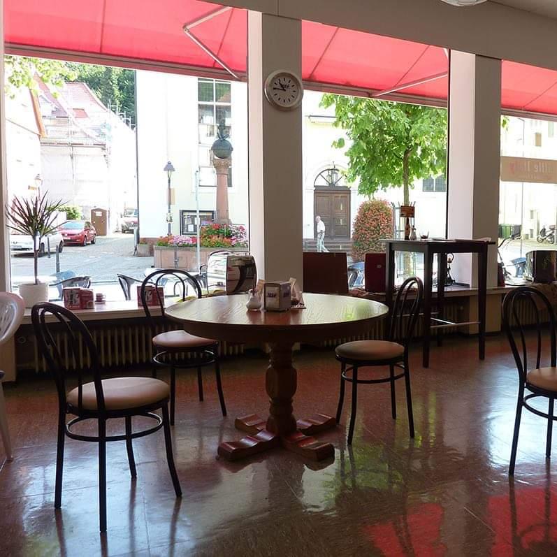 Restaurant "Little Italy Coffee Shop und Feinkost - Cafe Abgas" in Neuenbürg