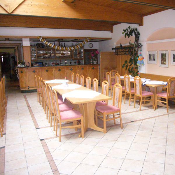 Restaurant "Gasthof Kraus" in Amstetten