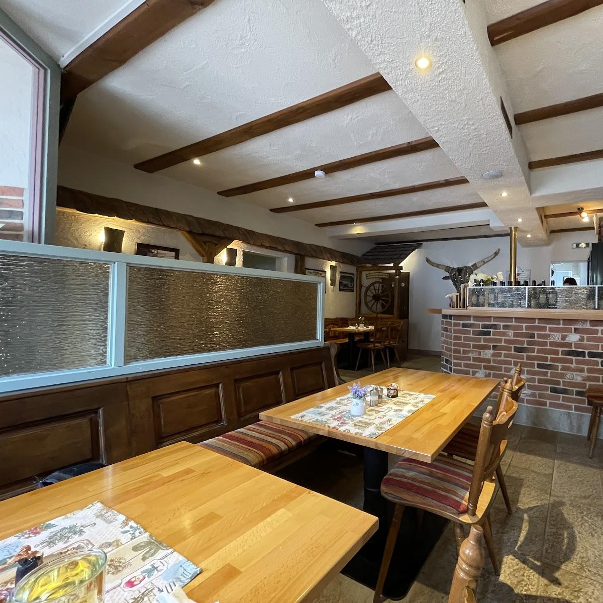 Restaurant "Wirtshaus & Gästehaus  Zum Salztrippler  - Manfred Theo Albrecht" in Rumbach