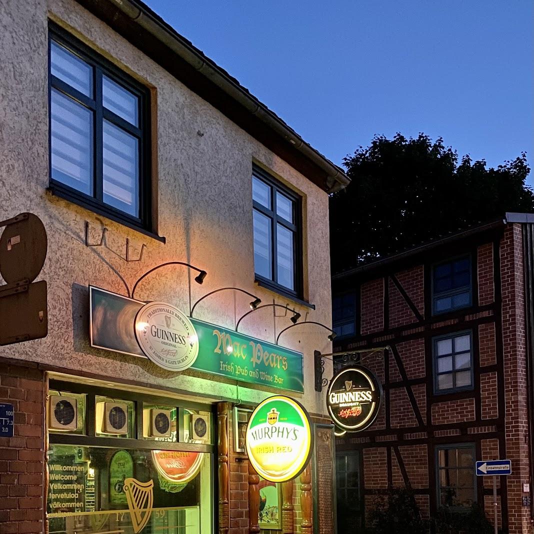 Restaurant "Mac Pears Irish Pub" in Güstrow