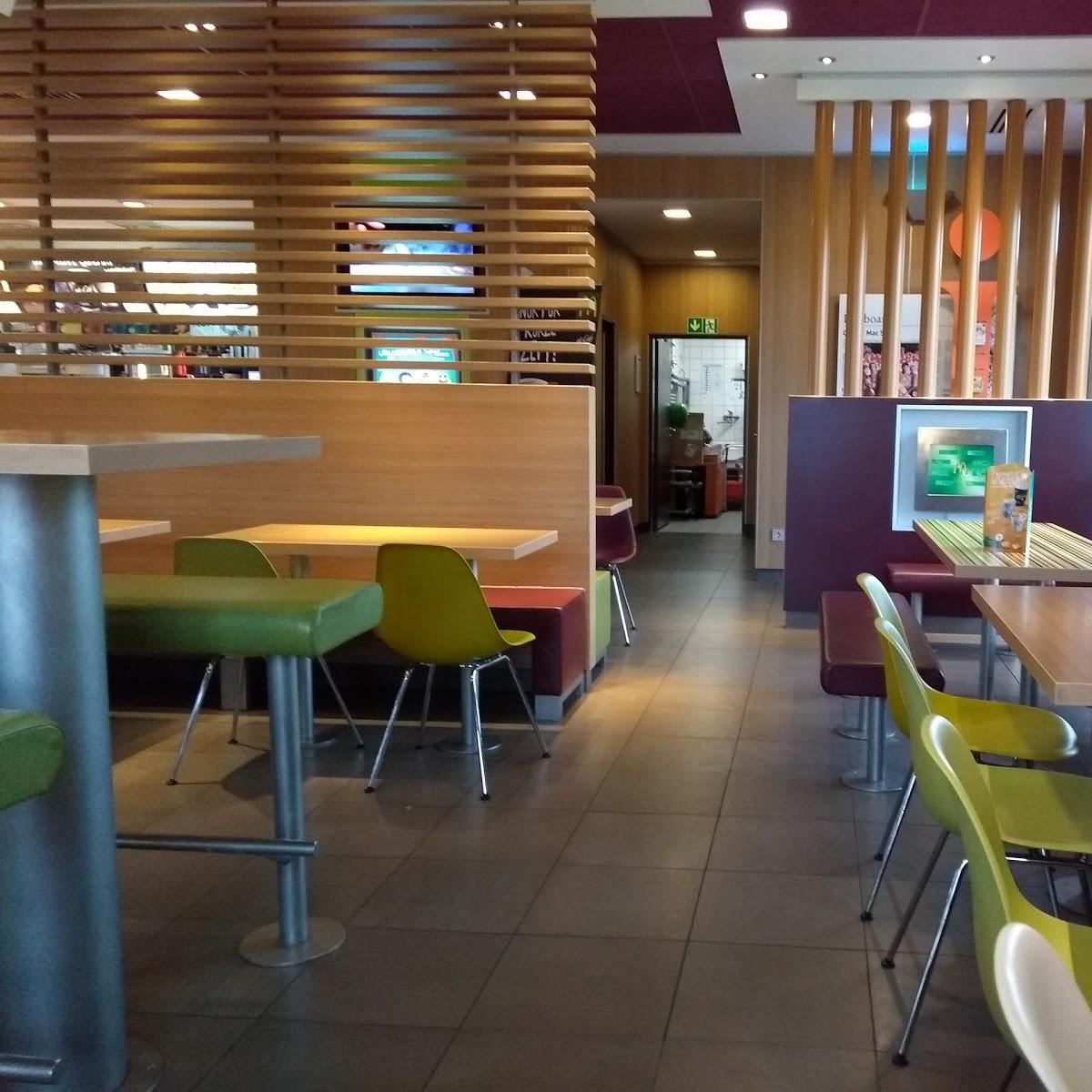 Restaurant "McDonald