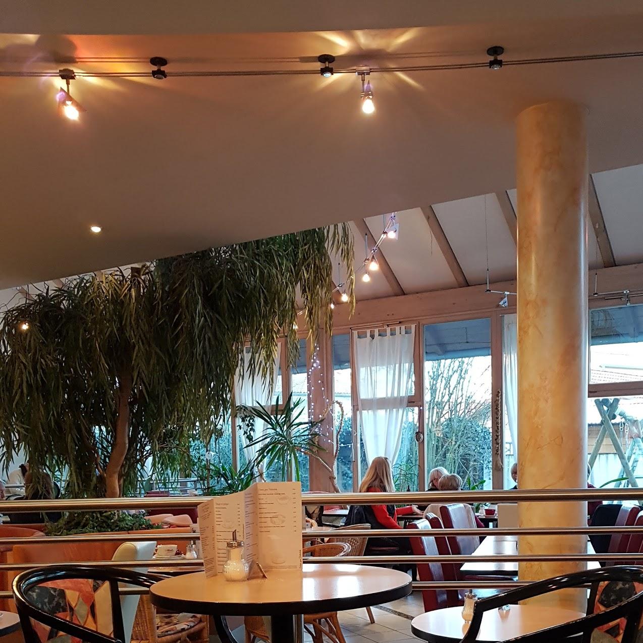 Restaurant "Café Regner" in Neustadt an der Donau
