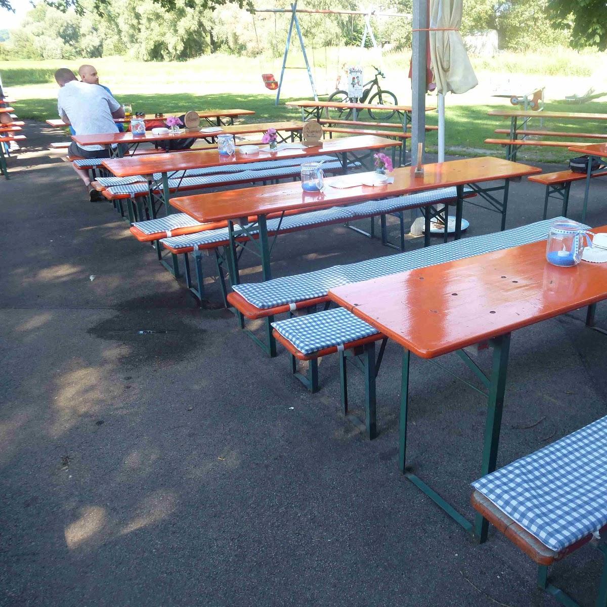 Restaurant "Biergarten An der Fähre Eining" in Neustadt an der Donau