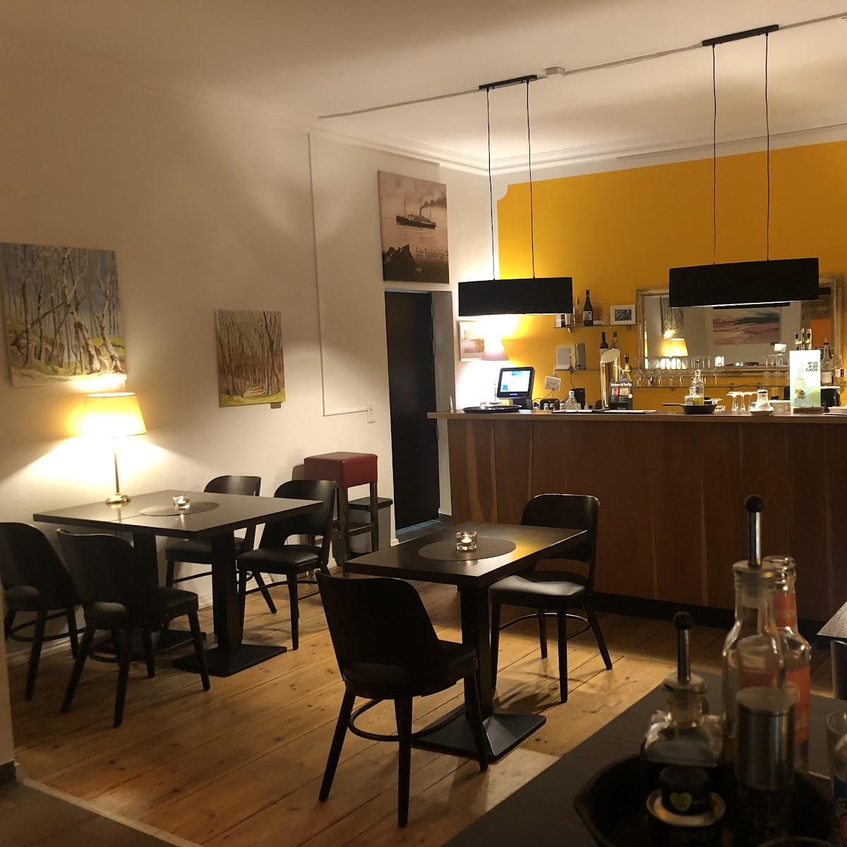 Restaurant "Bistro am Markt" in Putbus