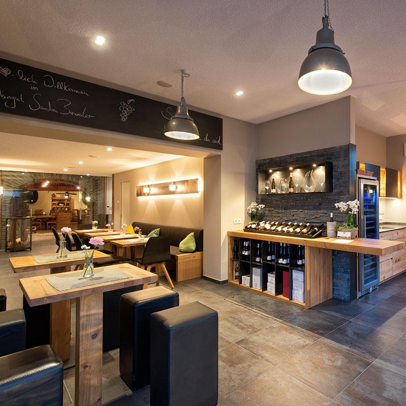 Restaurant "Weingut- Vinothek Sandra Berweiler" in Leiwen
