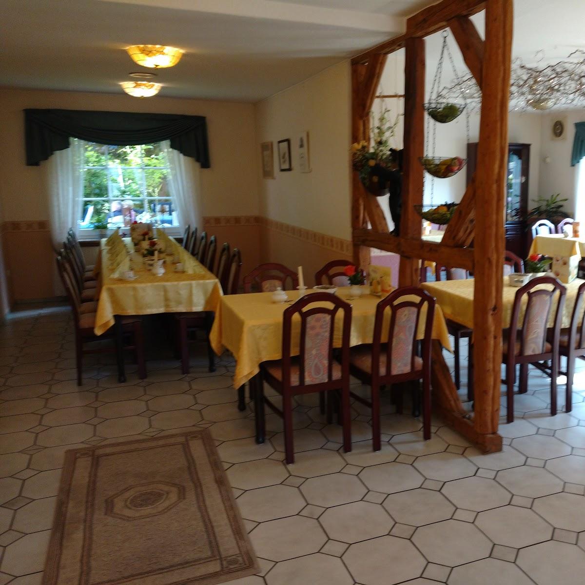 Restaurant "Café Gaubenhaus - Café | Konditorei | Ferienwohnungen" in Bad Fallingbostel