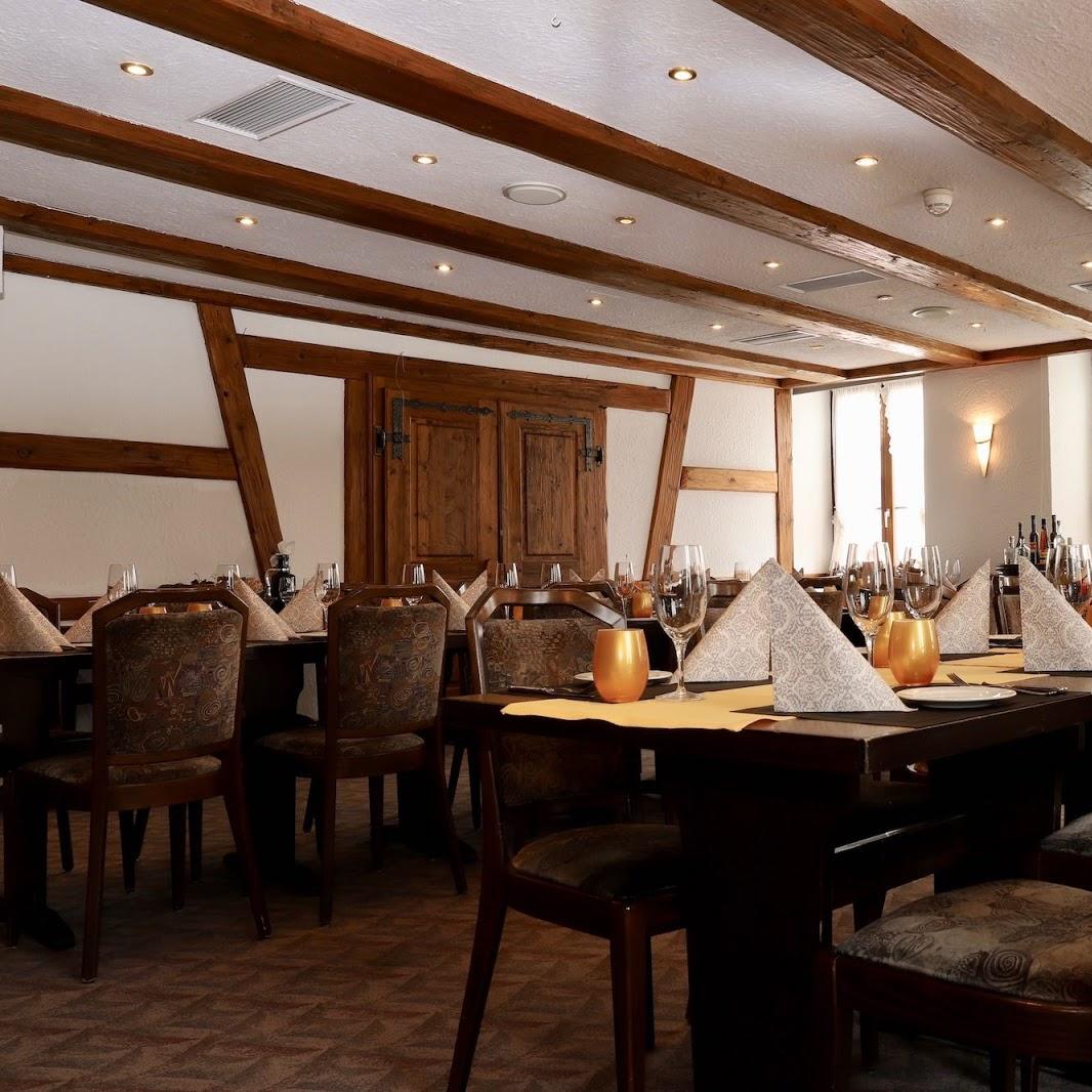 Restaurant "Restaurant Weisses Kreuz," in Breitenbach