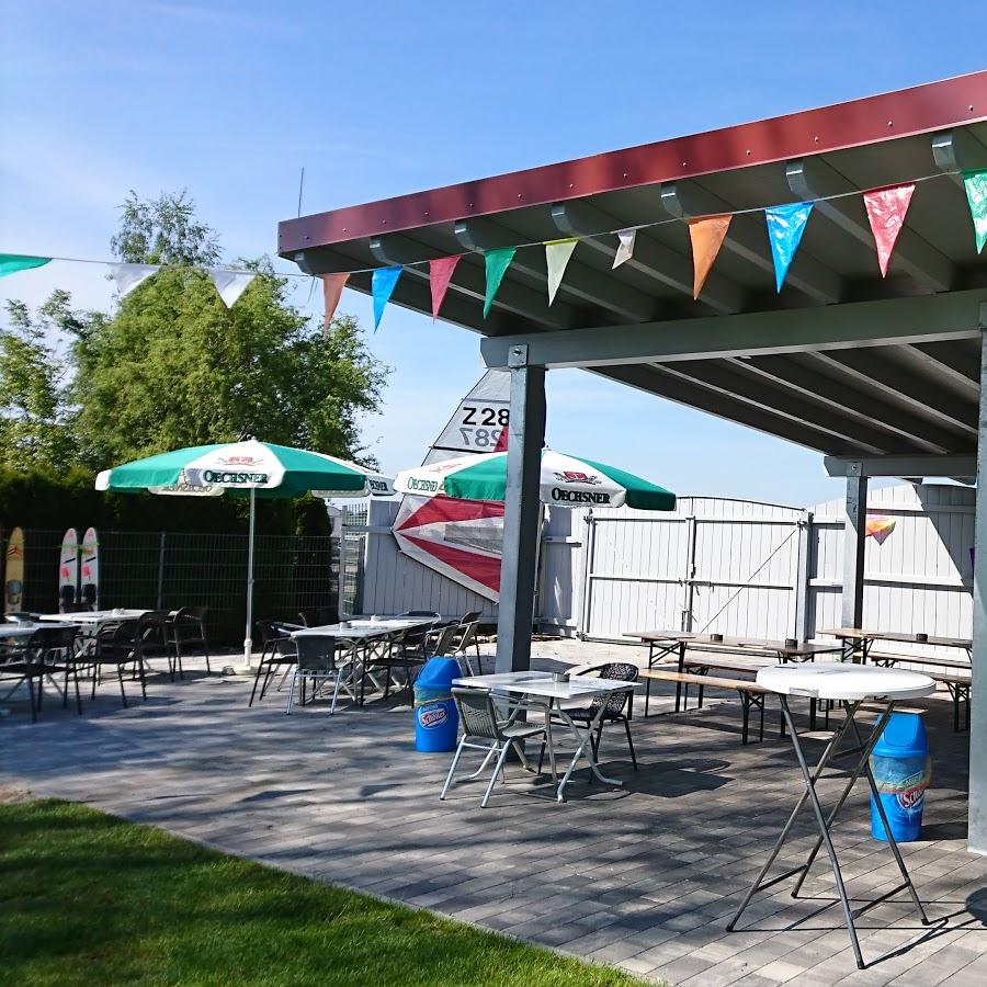 Restaurant "Kiosk & Biergarten - Freibad" in Gelchsheim