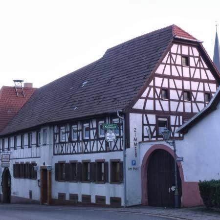 Restaurant "Zum Goldenen Löwen" in Weingarten (Baden)