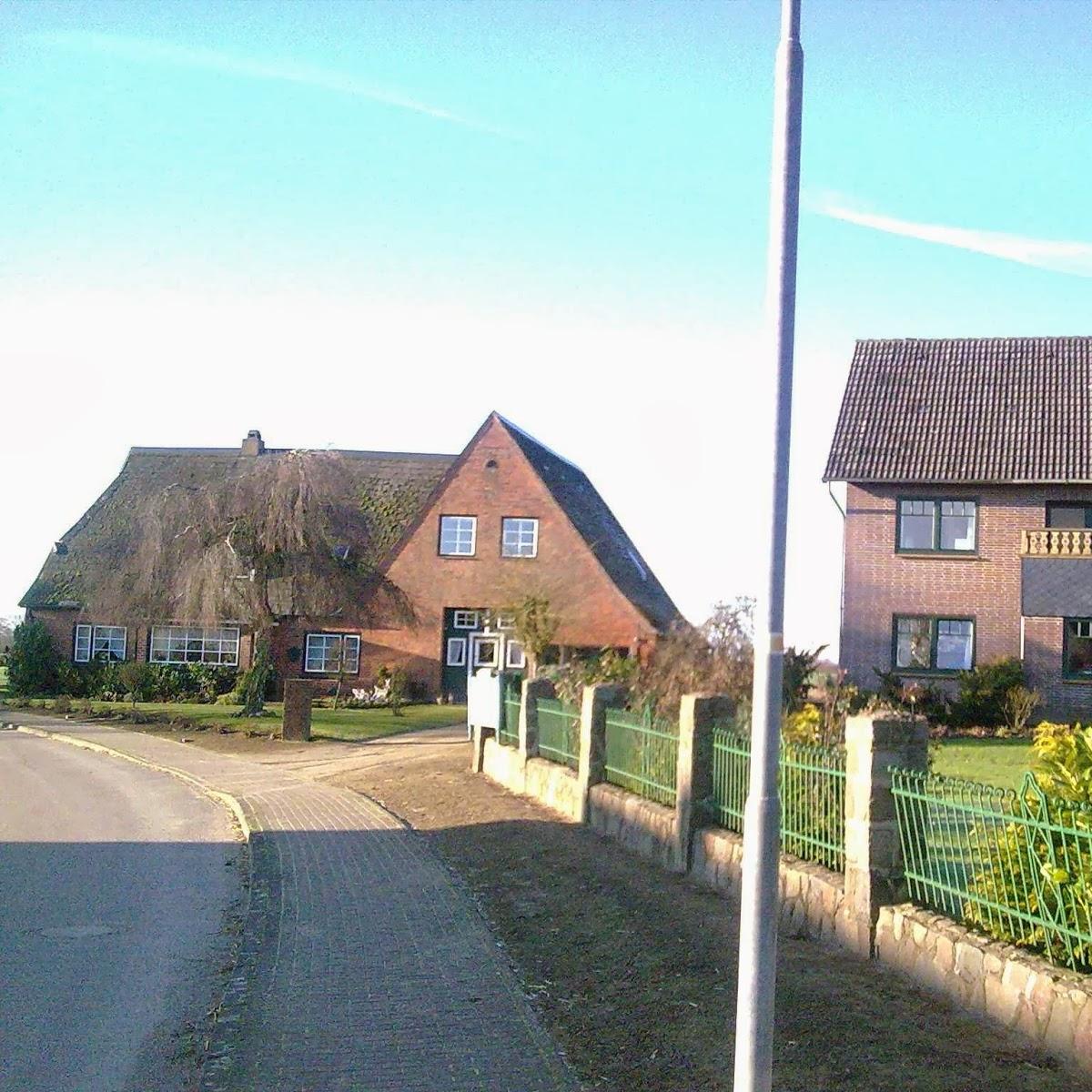 Restaurant "Hof Schurbohm" in Großharrie