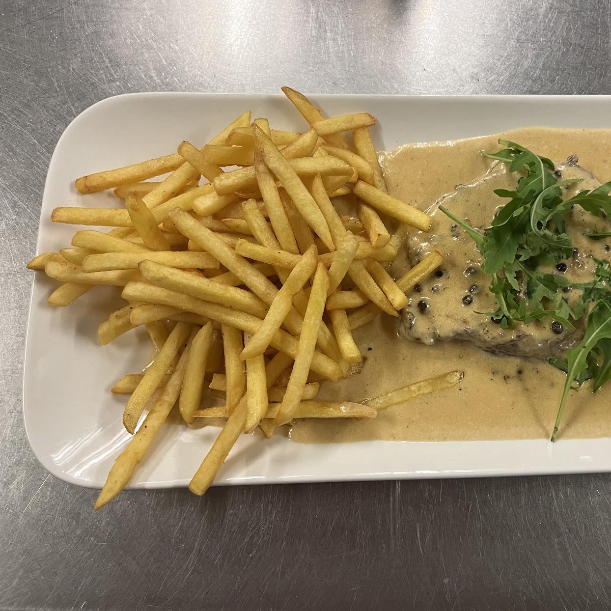 Restaurant "Pizzeria Primavera" in Taching am See