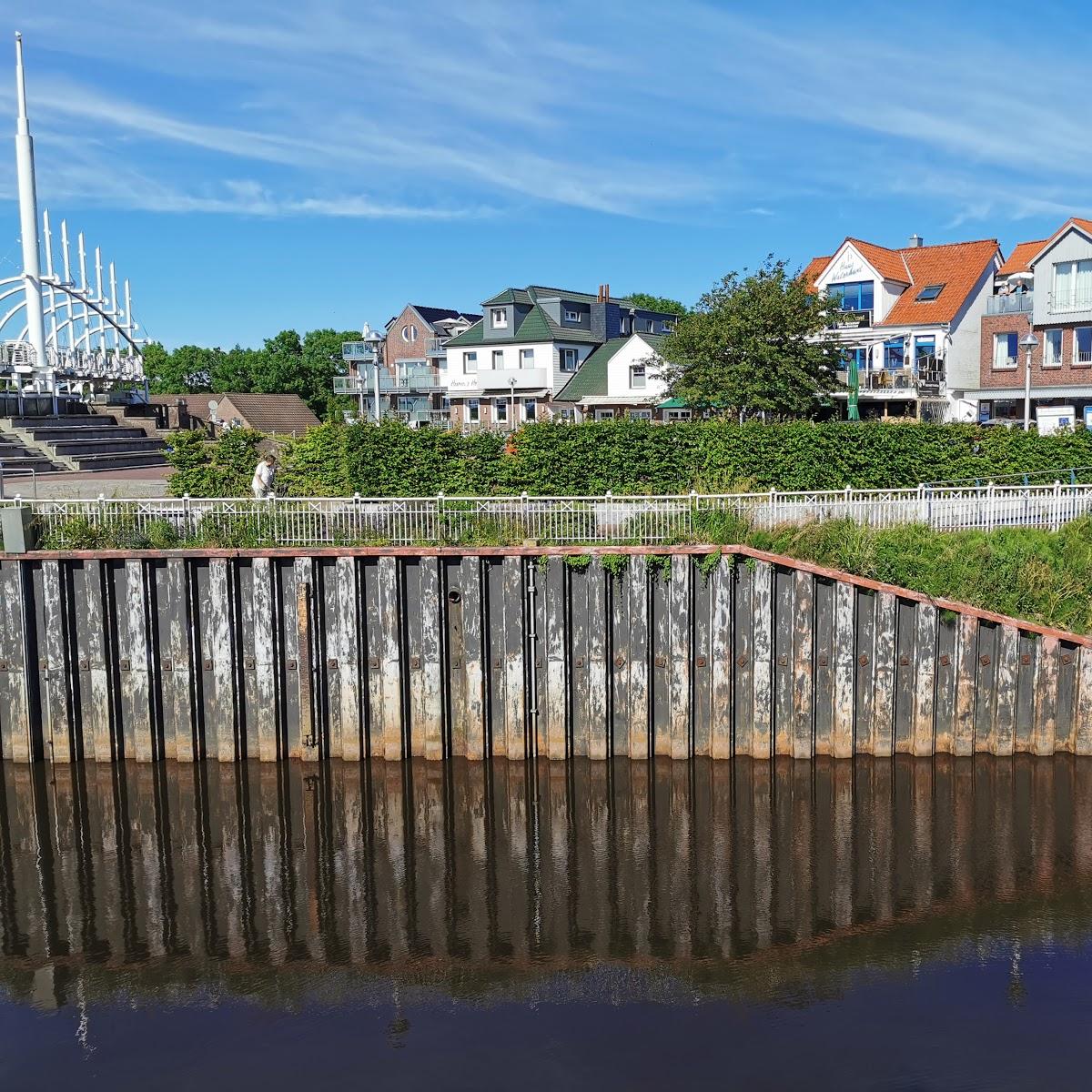 Restaurant "Heerens Hotel, Bensersiel" in Esens