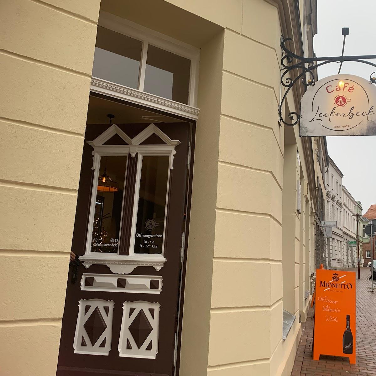 Restaurant "Café Leckerbeck" in Parchim