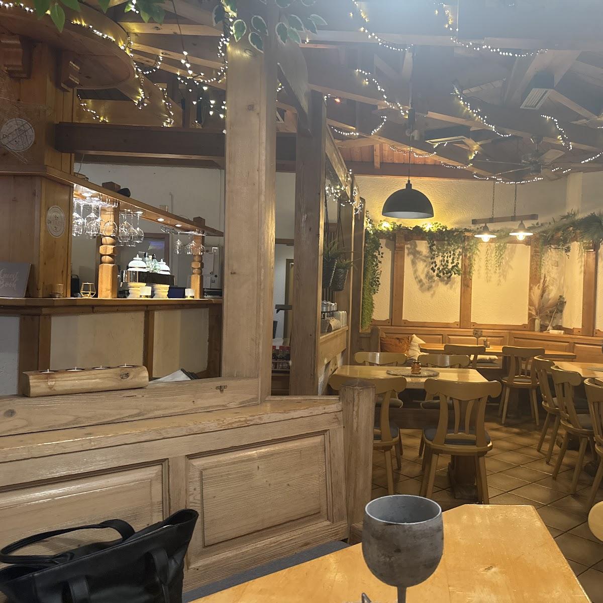 Restaurant "Dé Taste Restaurant Catering" in Königsbrunn