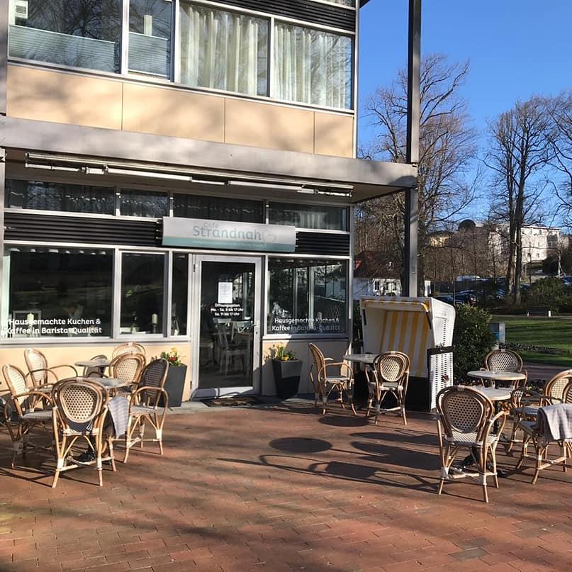 Restaurant "Café Strandnah | Inhaber Watchara Badkrathok" in Glücksburg (Ostsee)