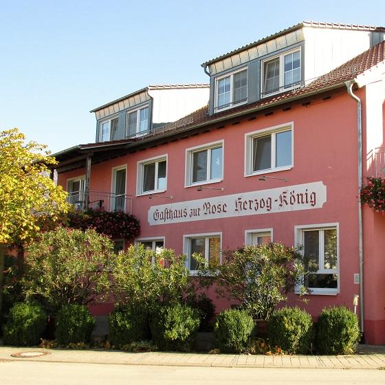 Restaurant "Landgasthof Zur Rose Familie Herzog-König" in Unterschwaningen